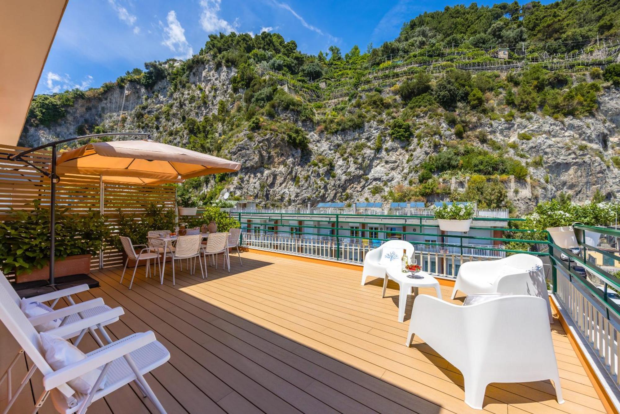 Le Terrazze Di Santa Tecla Apartment Maiori Exterior foto