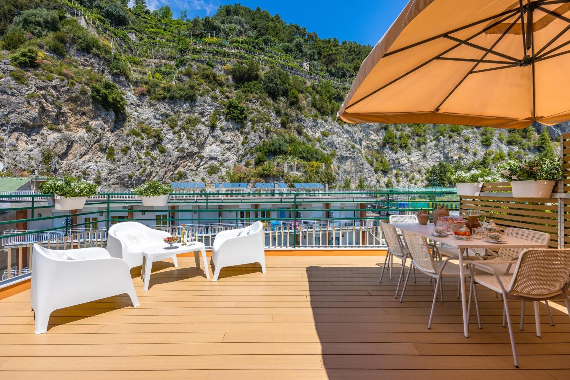 Le Terrazze Di Santa Tecla Apartment Maiori Exterior foto