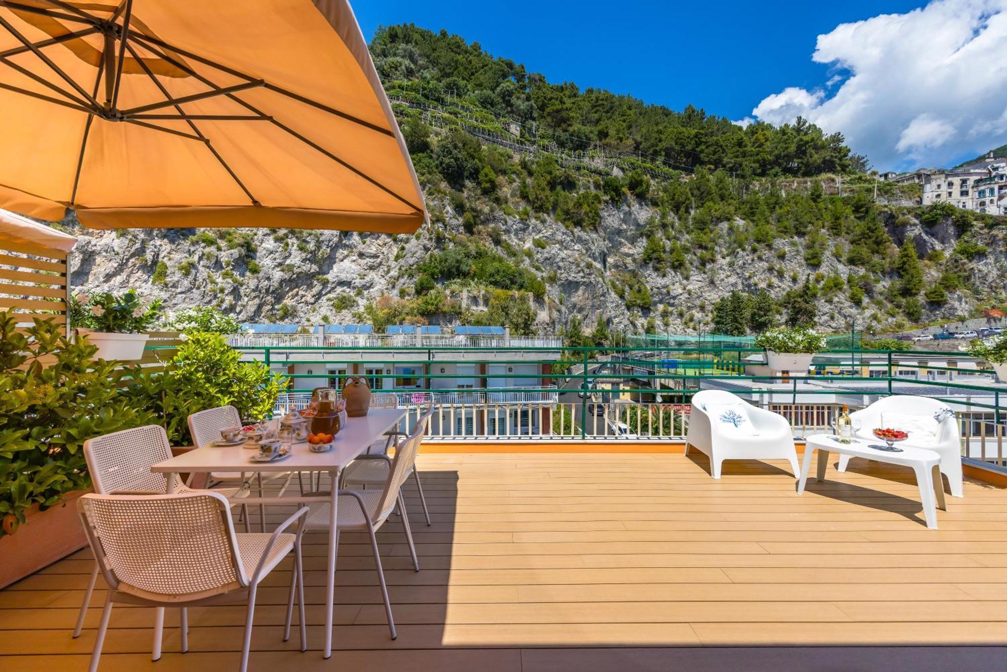 Le Terrazze Di Santa Tecla Apartment Maiori Exterior foto